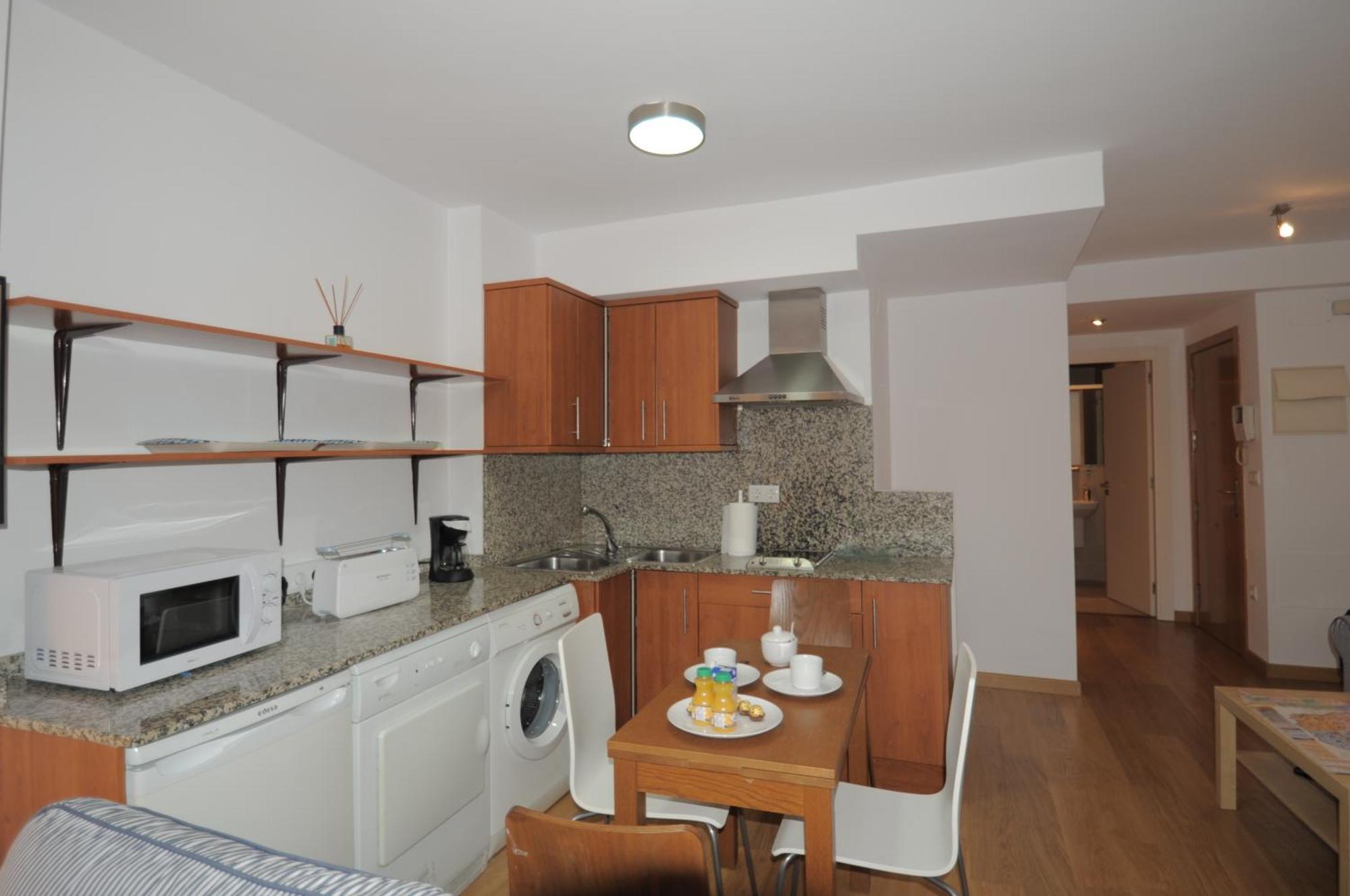 Viejo Continente Apartamento *